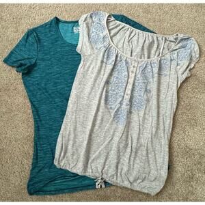 Aéropostale & 32 Degrees Tees BUNDLE OF 2 Women’s Size Lg/Med Teal, Blue, Gray